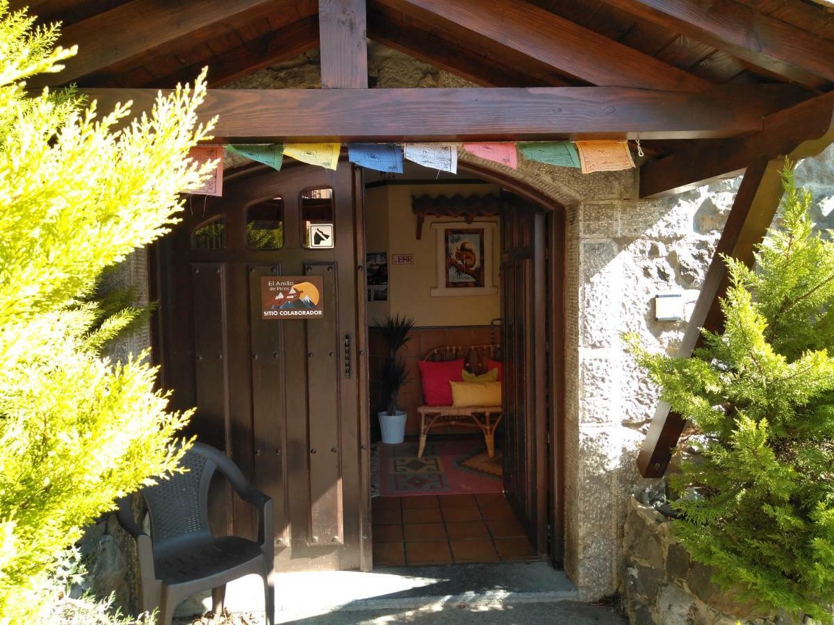 Hostel Refugio La Ardilla Real Posada De Valdeon Zewnętrze zdjęcie
