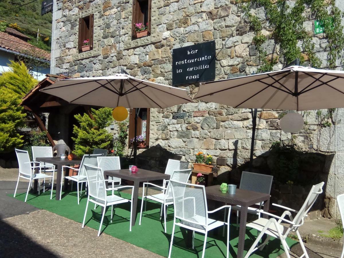 Hostel Refugio La Ardilla Real Posada De Valdeon Zewnętrze zdjęcie