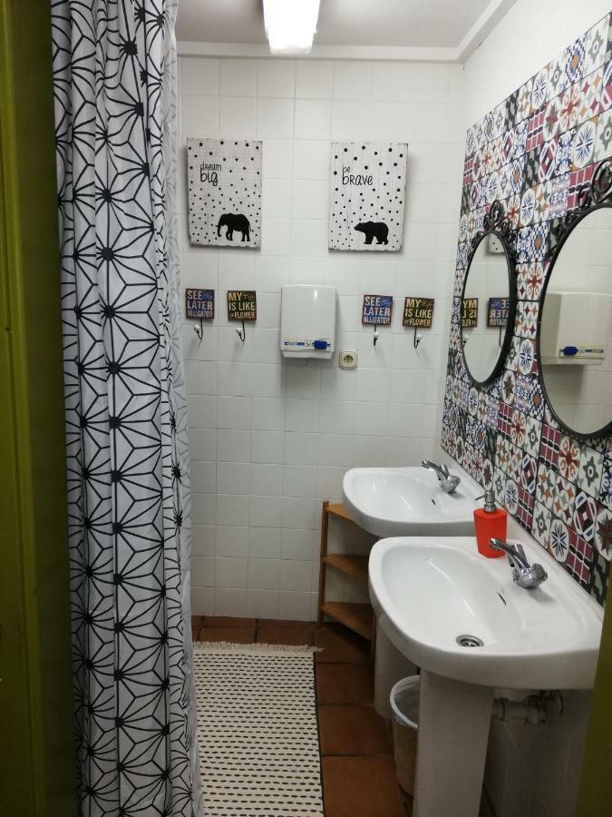 Hostel Refugio La Ardilla Real Posada De Valdeon Zewnętrze zdjęcie