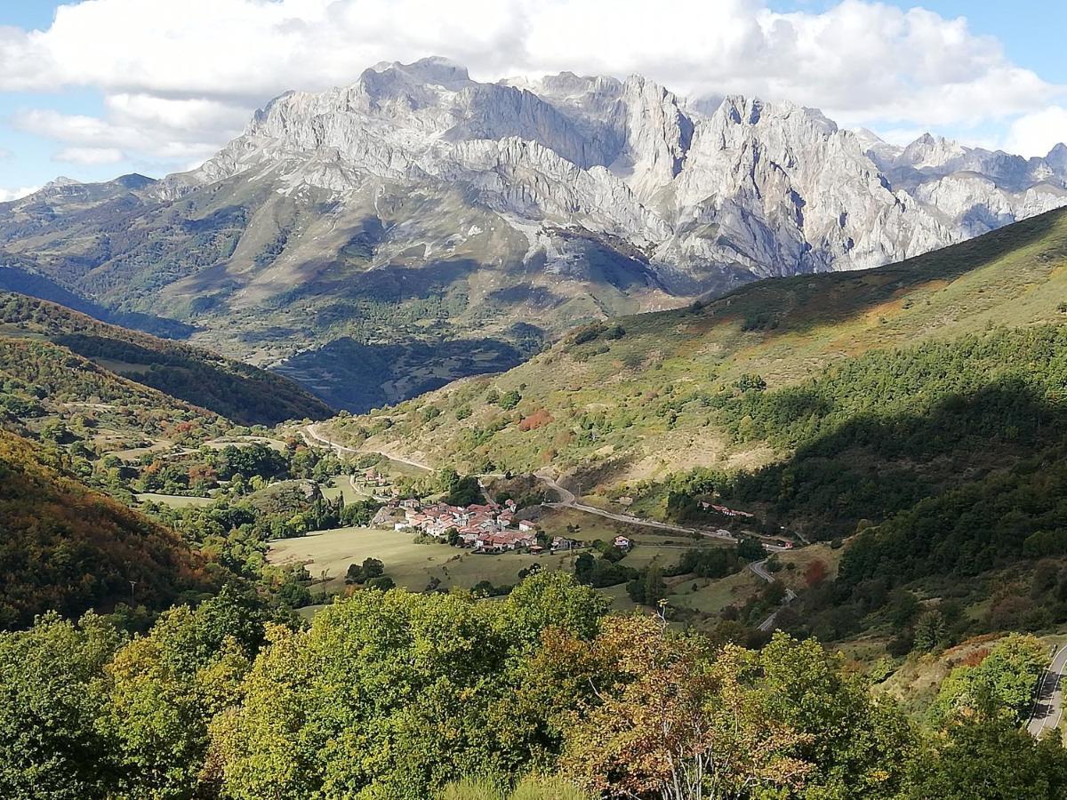 Hostel Refugio La Ardilla Real Posada De Valdeon Zewnętrze zdjęcie